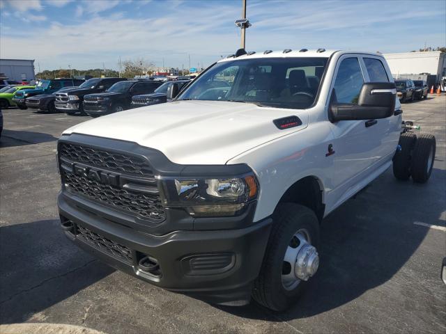 2023 RAM Ram 3500 Chassis Cab RAM 3500 TRADESMAN CREW CAB CHASSIS 4X2 60 CA