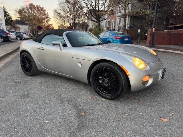2006 Pontiac Solstice Base