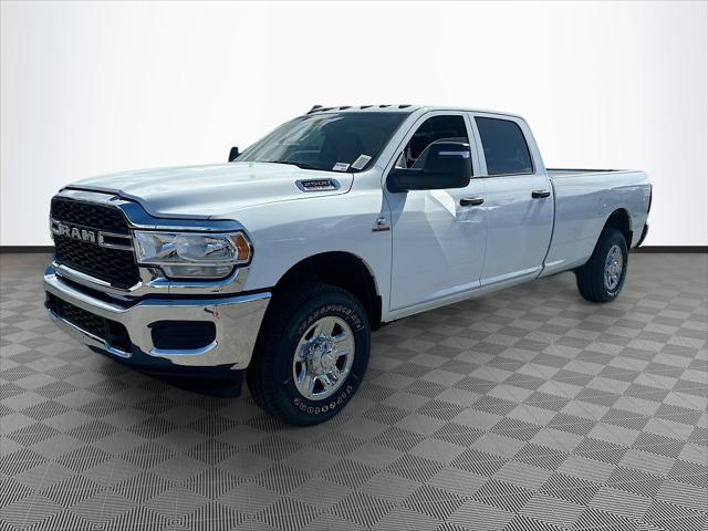 2024 RAM Ram 2500 RAM 2500 TRADESMAN CREW CAB 4X4 8 BOX