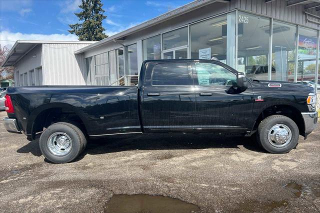 2024 RAM Ram 3500 RAM 3500 TRADESMAN CREW CAB 4X4 8 BOX