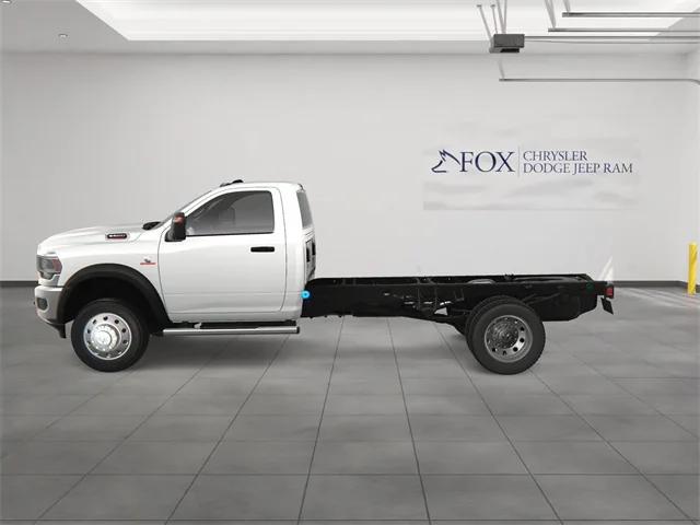 2024 RAM Ram 5500 Chassis Cab RAM 5500 TRADESMAN CHASSIS REGULAR CAB 4X4 84 CA 2024 RAM Ram 5500 Chassis Cab RAM 5500 TRADESMAN CHASSIS REGULAR CAB 4X4 84 CA