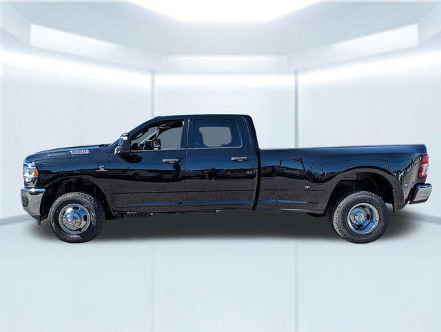 2024 RAM Ram 3500 RAM 3500 TRADESMAN CREW CAB 4X4 8 BOX