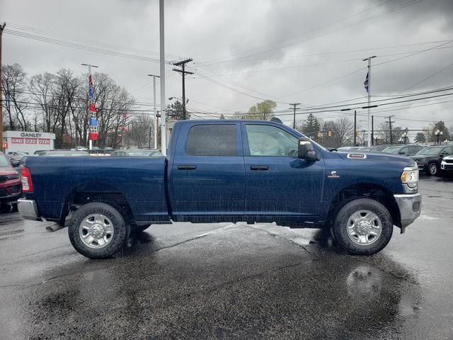 2024 RAM Ram 3500 RAM 3500 TRADESMAN CREW CAB 4X4 64 BOX