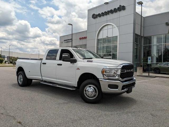 2024 RAM Ram 3500 RAM 3500 TRADESMAN CREW CAB 4X4 8 BOX