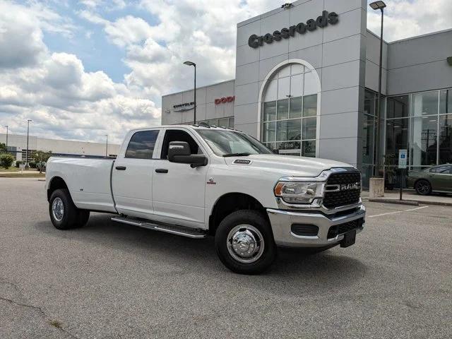 2024 RAM Ram 3500 RAM 3500 TRADESMAN CREW CAB 4X4 8 BOX