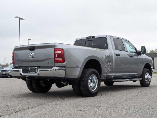 2024 RAM Ram 3500 RAM 3500 TRADESMAN CREW CAB 4X4 8 BOX