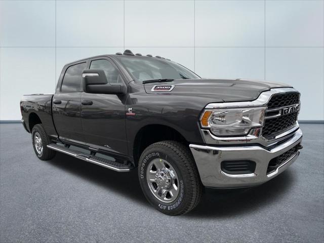 2024 RAM Ram 3500 RAM 3500 TRADESMAN CREW CAB 4X4 64 BOX