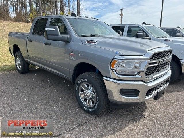 2024 RAM Ram 2500 RAM 2500 TRADESMAN CREW CAB 4X4 64 BOX