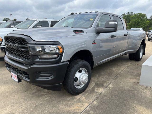 2024 RAM Ram 3500 RAM 3500 TRADESMAN CREW CAB 4X4 8 BOX