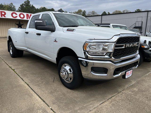 2024 RAM Ram 3500 RAM 3500 TRADESMAN CREW CAB 4X4 8 BOX