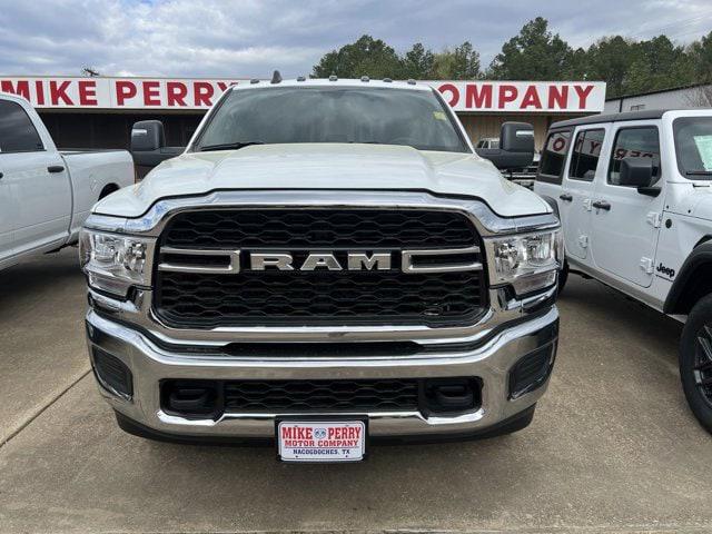 2024 RAM Ram 3500 RAM 3500 TRADESMAN CREW CAB 4X4 8 BOX