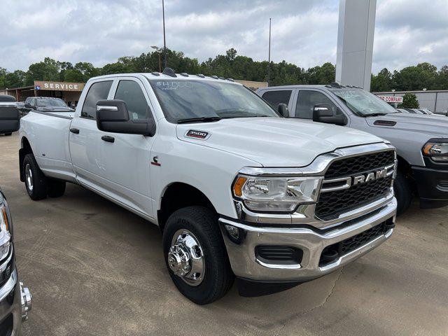 2024 RAM Ram 3500 RAM 3500 TRADESMAN CREW CAB 4X4 8 BOX