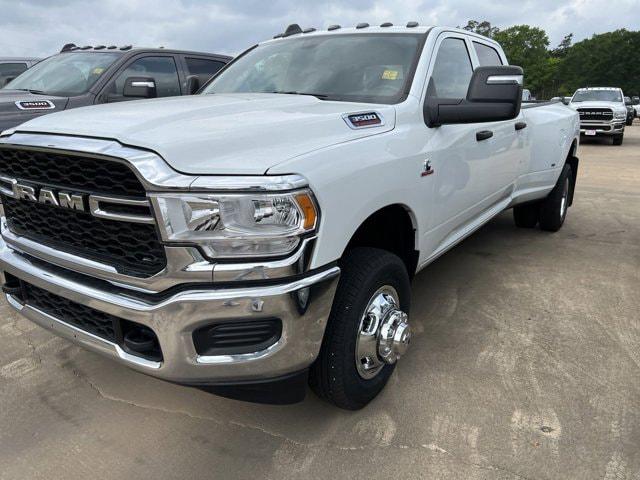 2024 RAM Ram 3500 RAM 3500 TRADESMAN CREW CAB 4X4 8 BOX