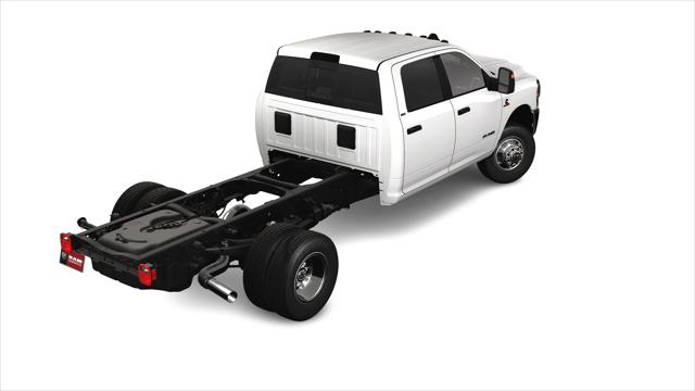 2024 RAM Ram 3500 Chassis Cab RAM 3500 SLT CREW CAB CHASSIS 4X4 60 CA