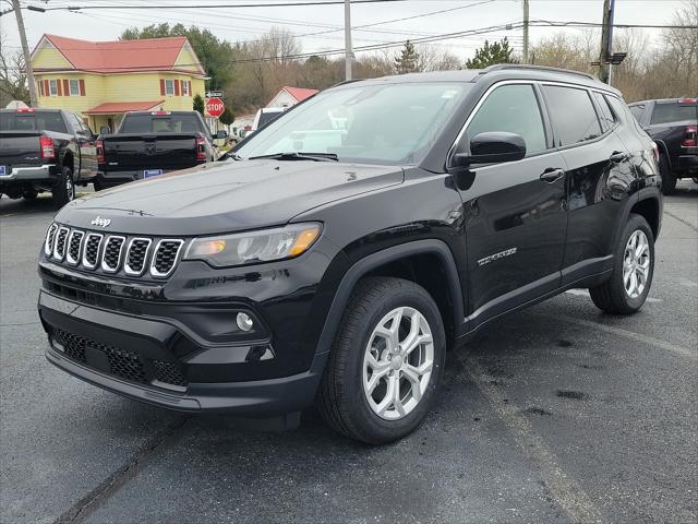 2024 Jeep Compass COMPASS LATITUDE 4X4