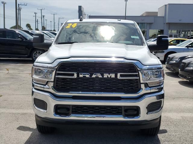 2024 RAM Ram 2500 RAM 2500 TRADESMAN CREW CAB 4X4 64 BOX