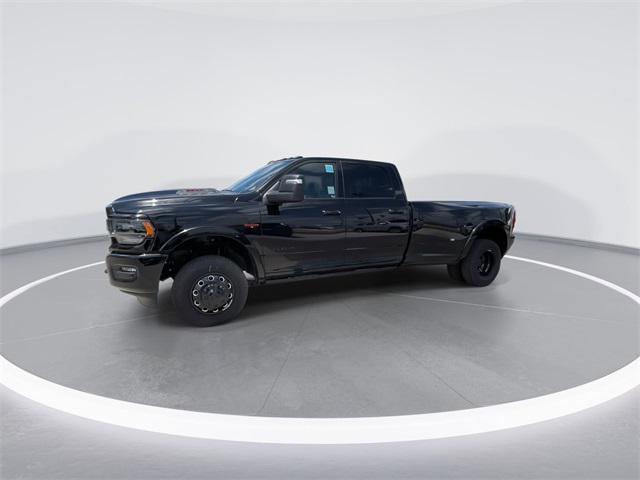 2024 RAM Ram 3500 RAM 3500 LIMITED CREW CAB 4X4 8 BOX