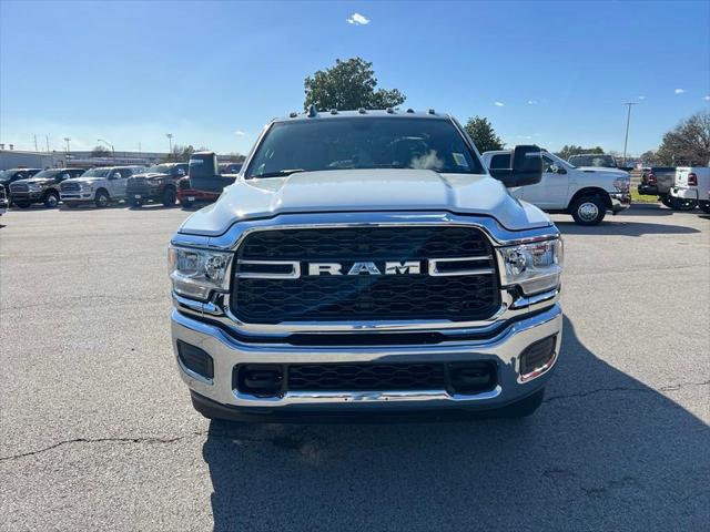 2024 RAM Ram 3500 RAM 3500 TRADESMAN CREW CAB 4X4 8 BOX