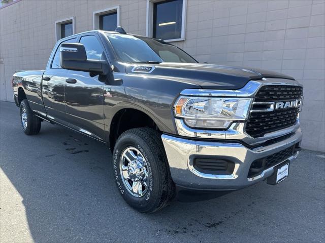 2024 RAM Ram 2500 RAM 2500 TRADESMAN CREW CAB 4X4 8 BOX