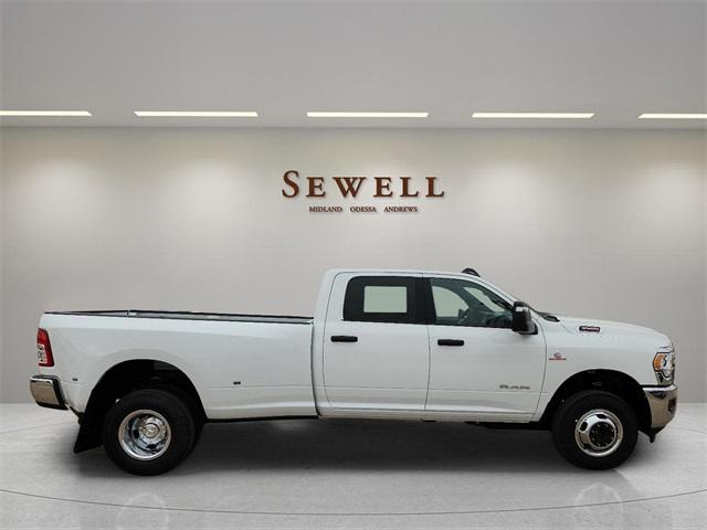 2024 RAM Ram 3500 RAM 3500 LONE STAR CREW CAB 4X4 8 BOX