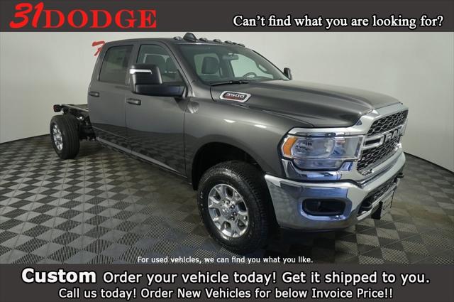 2024 RAM Ram 3500 Chassis Cab RAM 3500 TRADESMAN CREW CAB CHASSIS 4X4 60 CA