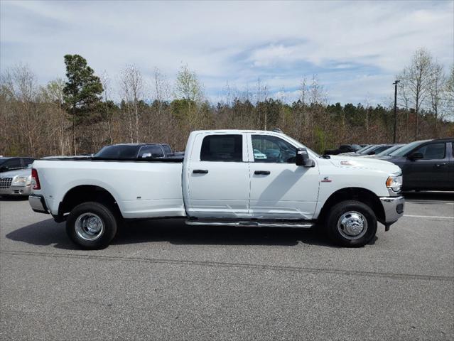 2024 RAM Ram 3500 RAM 3500 TRADESMAN CREW CAB 4X4 8 BOX