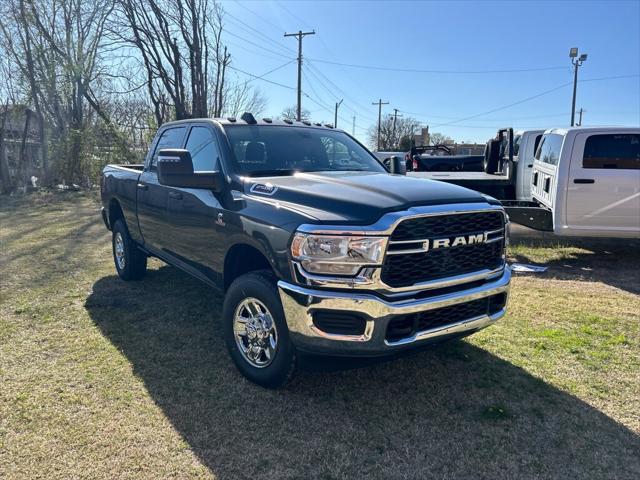 2024 RAM Ram 2500 RAM 2500 TRADESMAN CREW CAB 4X4 64 BOX