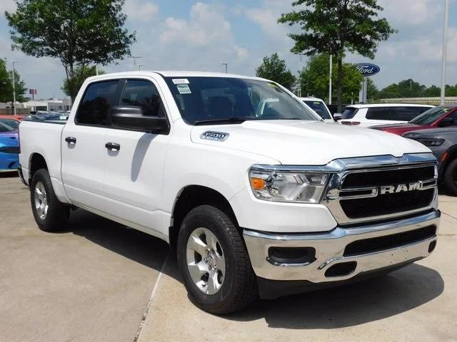 2024 RAM Ram 1500 RAM 1500 TRADESMAN CREW CAB 4X4 57 BOX