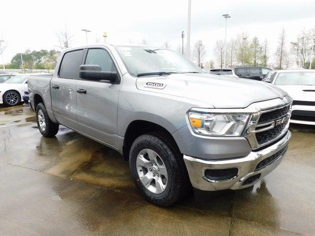 2024 RAM Ram 1500 RAM 1500 TRADESMAN CREW CAB 4X4 57 BOX