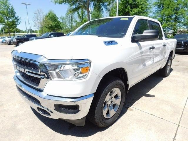 2024 RAM Ram 1500 RAM 1500 TRADESMAN CREW CAB 4X4 57 BOX