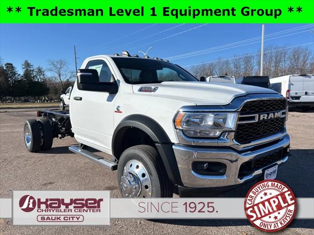 2024 RAM Ram 5500 Chassis Cab RAM 5500 TRADESMAN CHASSIS REGULAR CAB 4X4 84 CA