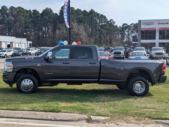 2024 RAM Ram 3500 RAM 3500 LARAMIE CREW CAB 4X4 8 BOX