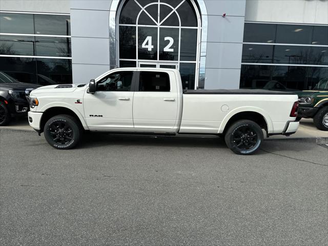 2024 RAM Ram 3500 RAM 3500 LIMITED CREW CAB 4X4 8 BOX
