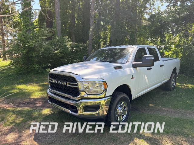 2024 RAM Ram 2500 RAM 2500 TRADESMAN CREW CAB 4X4 8 BOX