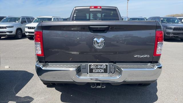 2024 RAM Ram 3500 RAM 3500 TRADESMAN CREW CAB 4X4 8 BOX