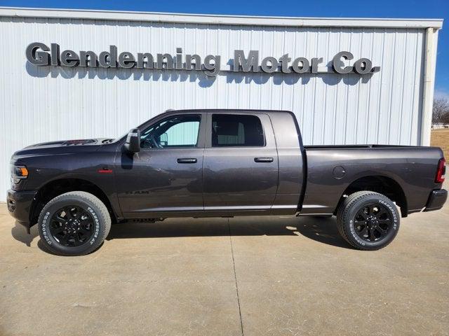 2024 RAM Ram 3500 RAM 3500 LARAMIE MEGA CAB 4X4 64 BOX