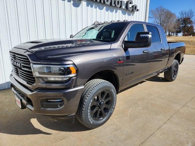 2024 RAM Ram 3500 RAM 3500 LARAMIE MEGA CAB 4X4 64 BOX