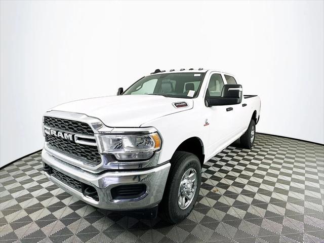 2024 RAM Ram 2500 RAM 2500 TRADESMAN CREW CAB 4X4 64 BOX