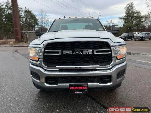 2024 RAM Ram 3500 Chassis Cab RAM 3500 TRADESMAN CHASSIS REGULAR CAB 4X4 60 CA
