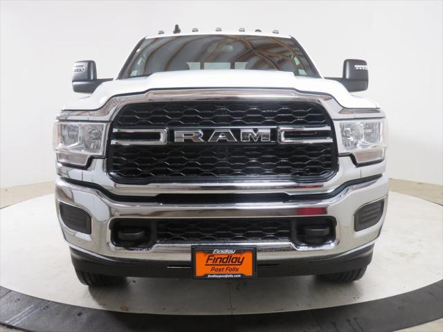 2024 RAM Ram 3500 RAM 3500 TRADESMAN CREW CAB 4X4 8 BOX