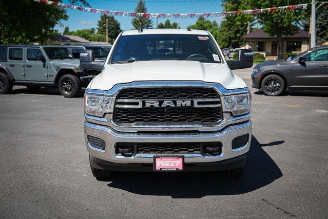 2024 RAM Ram 3500 RAM 3500 TRADESMAN CREW CAB 4X4 8 BOX