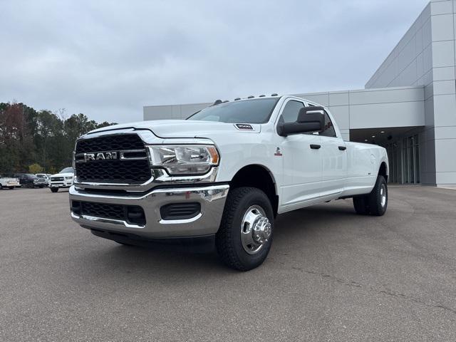 2024 RAM Ram 3500 RAM 3500 TRADESMAN CREW CAB 4X4 8 BOX