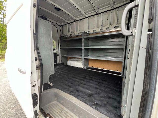 2012 Nissan 2500 NV2500 HD SV V6