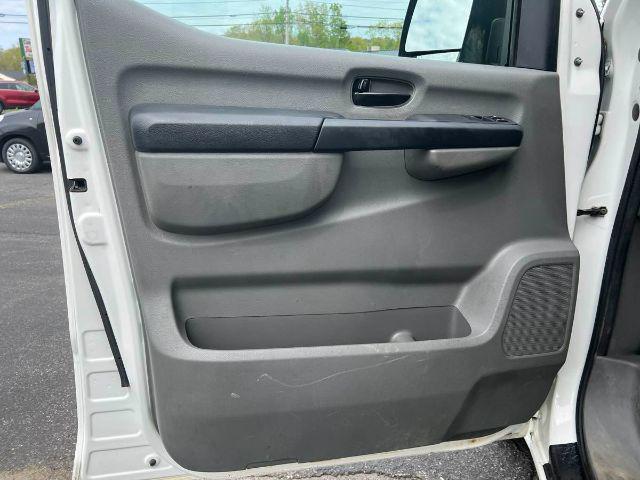 2012 Nissan 2500 NV2500 HD SV V6