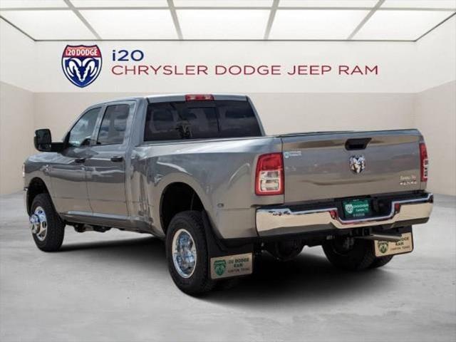 2024 RAM Ram 3500 RAM 3500 TRADESMAN CREW CAB 4X4 8 BOX