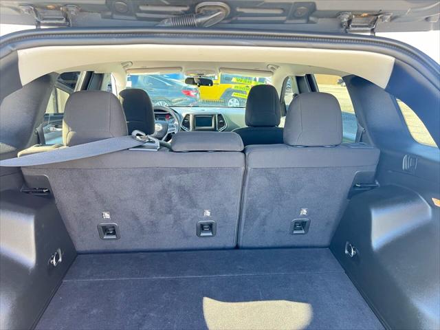 2019 Jeep Cherokee Latitude FWD