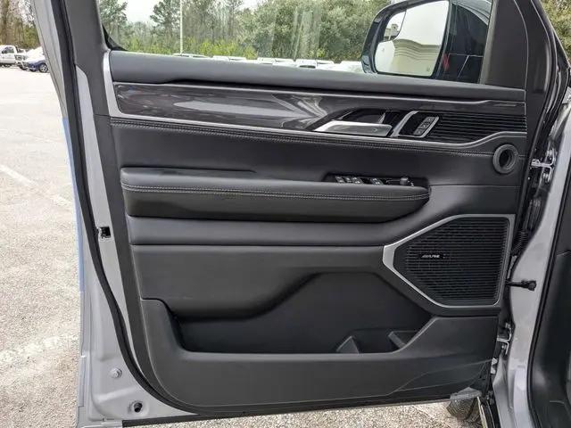 2024 Jeep Wagoneer Series I 4x4