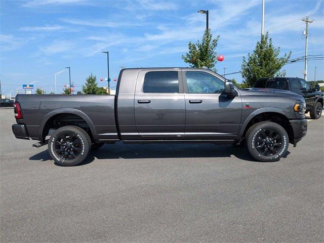 2024 RAM Ram 2500 RAM 2500 LIMITED MEGA CAB 4X4 64 BOX