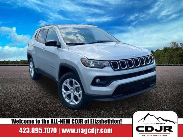 2024 Jeep Compass COMPASS LATITUDE 4X4