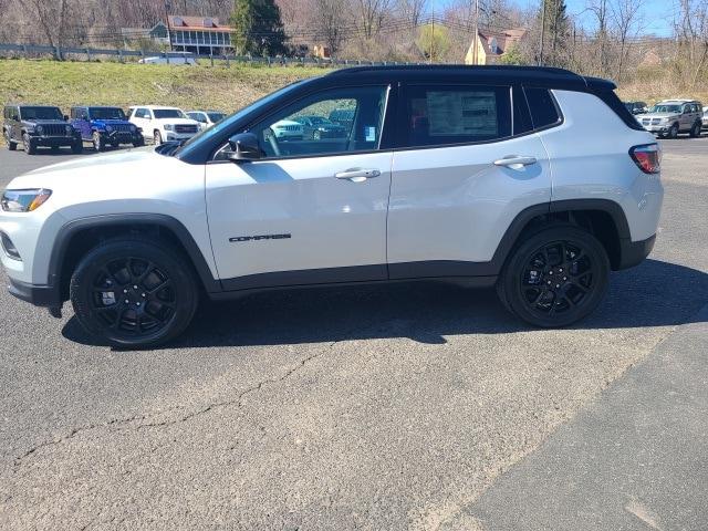 2024 Jeep Compass COMPASS LATITUDE 4X4